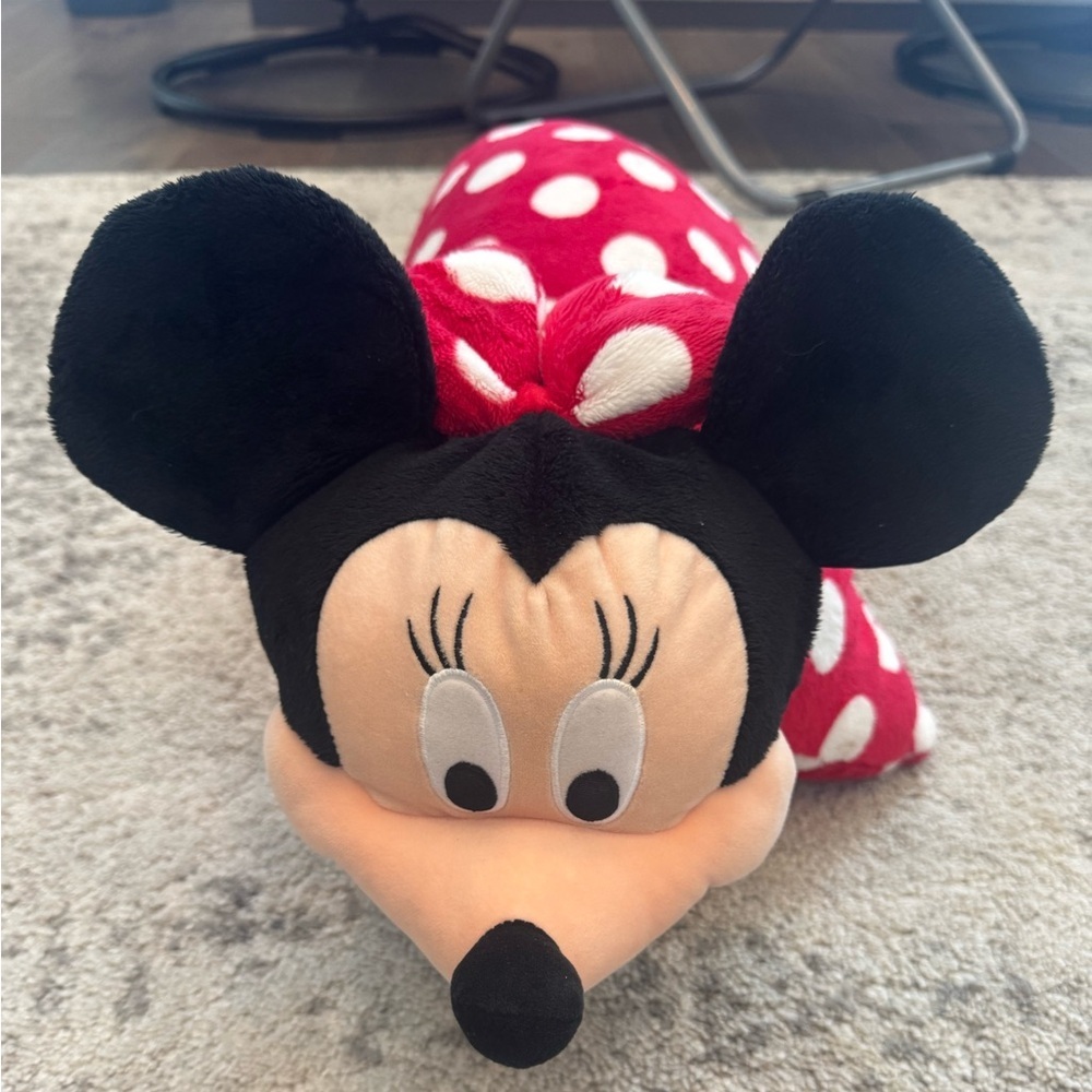 Disney Parks Minnie Mouse Plush Pillow Polka Dot Cuddle
